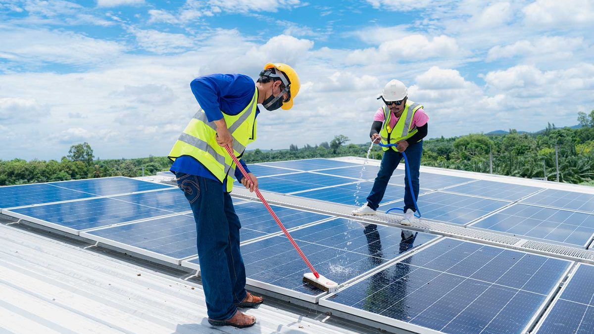 servicios de limpieza paneles solares barcelona